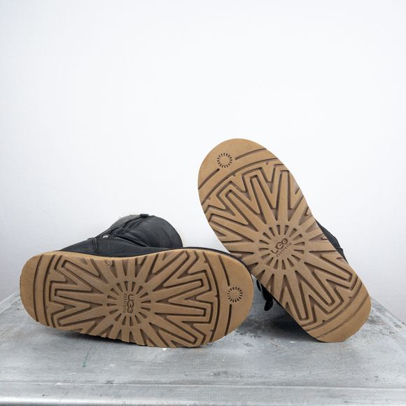 UGG Kensington Black Leather Biker Moto Boot Fur Lined - Picture 7 of 9